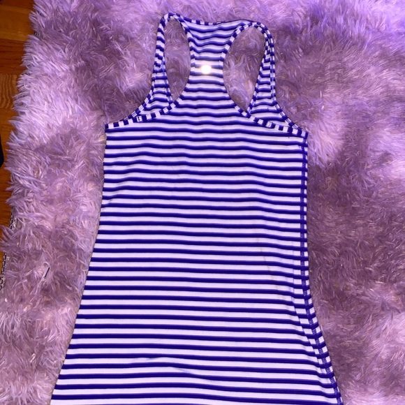 Lululemon racer back - Picture 2 of 3